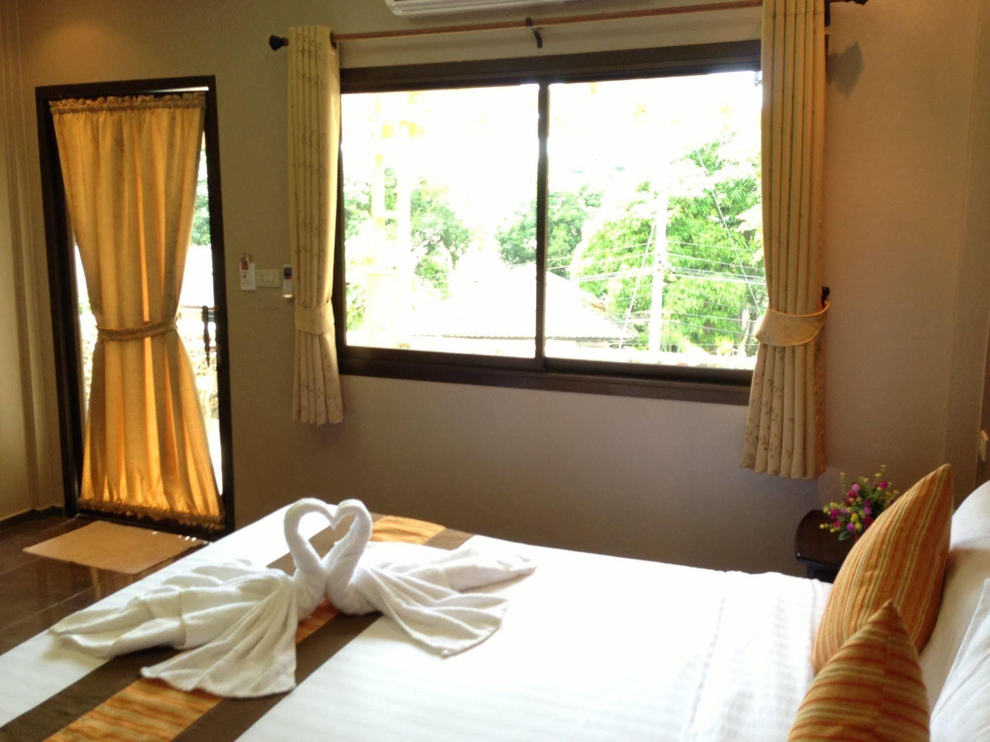 Green Bay Samed Resort Koh Samet Bagian luar foto