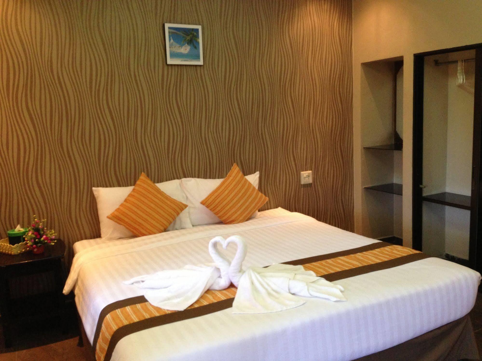 Green Bay Samed Resort Koh Samet Bagian luar foto